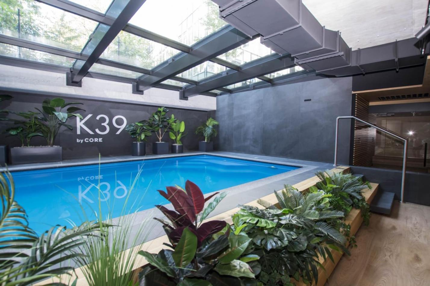 Lux Stays By Torres At K39 Krakow Exterior photo